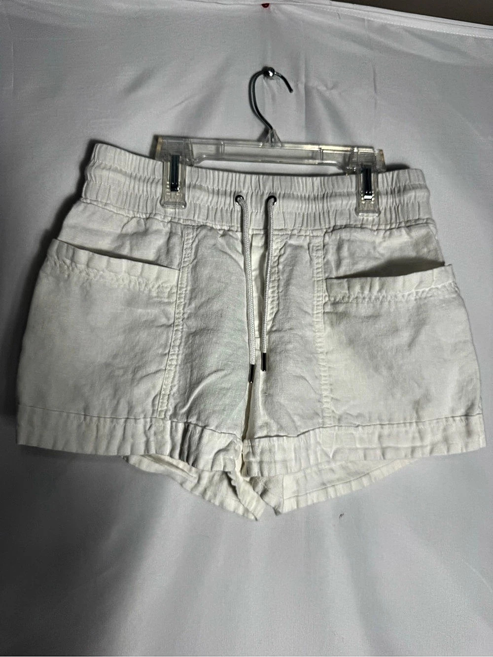 Athleta Cabo Linen 4” Shorts in White Size 4